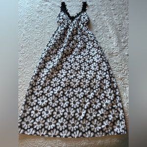 Dress Save the Queen 🌸 size medium.